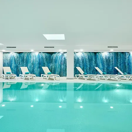 Iberostar Waves Cristina 4*