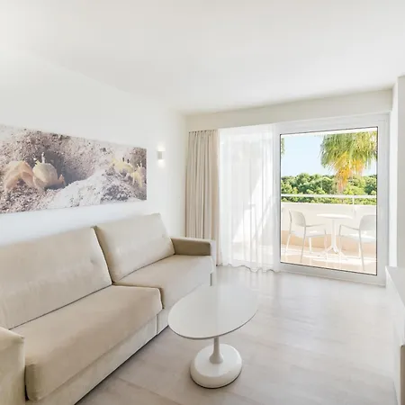 Hotell Iberostar Waves Cristina