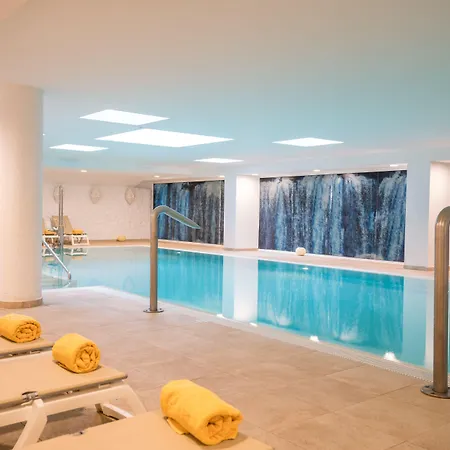 Iberostar Waves Cristina Hotell