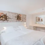 فندق Iberostar Waves Cristina 4*