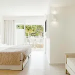 فندق Iberostar Waves Cristina 4*