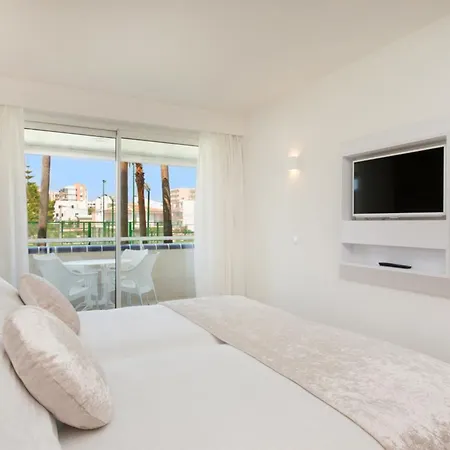 Iberostar Waves Cristina 帕尔马海滩