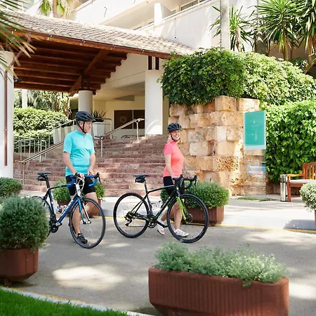 Iberostar Waves Cristina Готель 4*