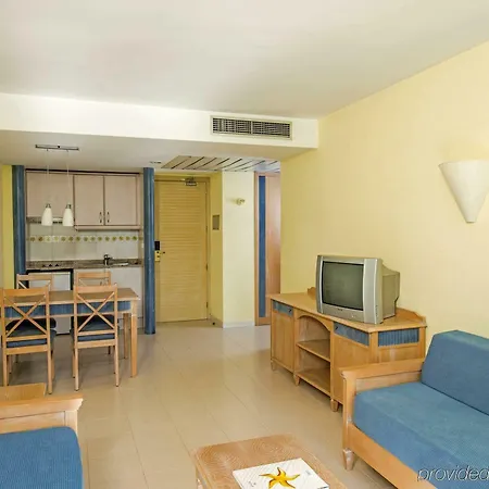 Iberostar Cristina Hotel