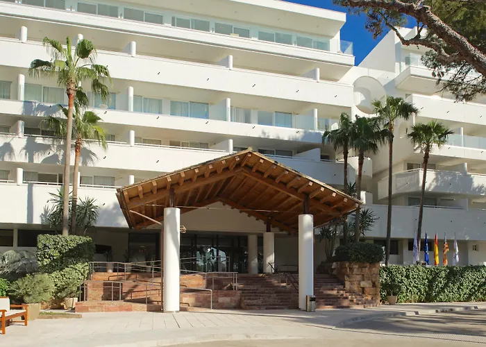 Iberostar Waves Cristina Готель 4*