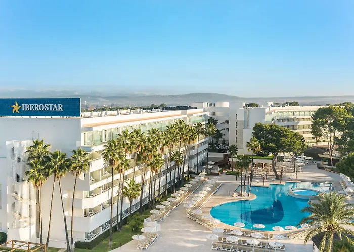 Iberostar Waves Cristina מלון