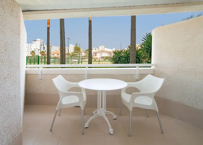 Iberostar Waves Cristina מלון